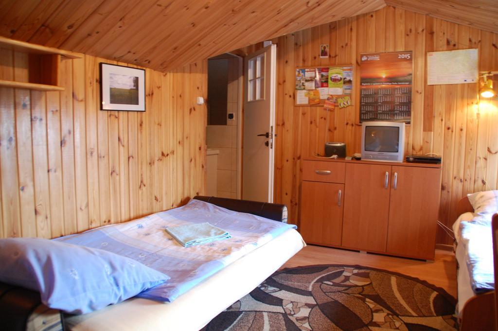 Agroturystyka Pod Swierkami Nadrybie Room photo